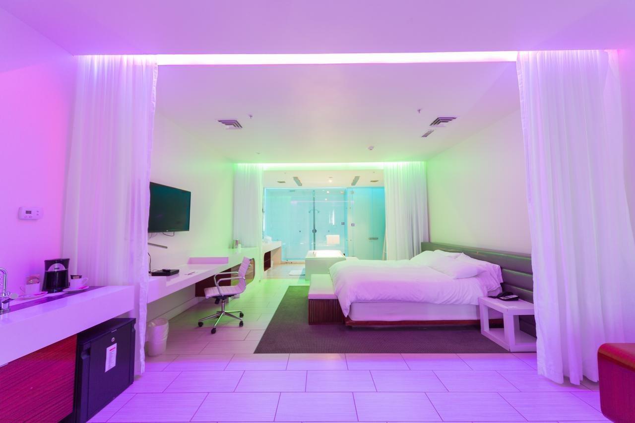 לייק הבאסו סיטי Heat Hotel מראה חיצוני תמונה