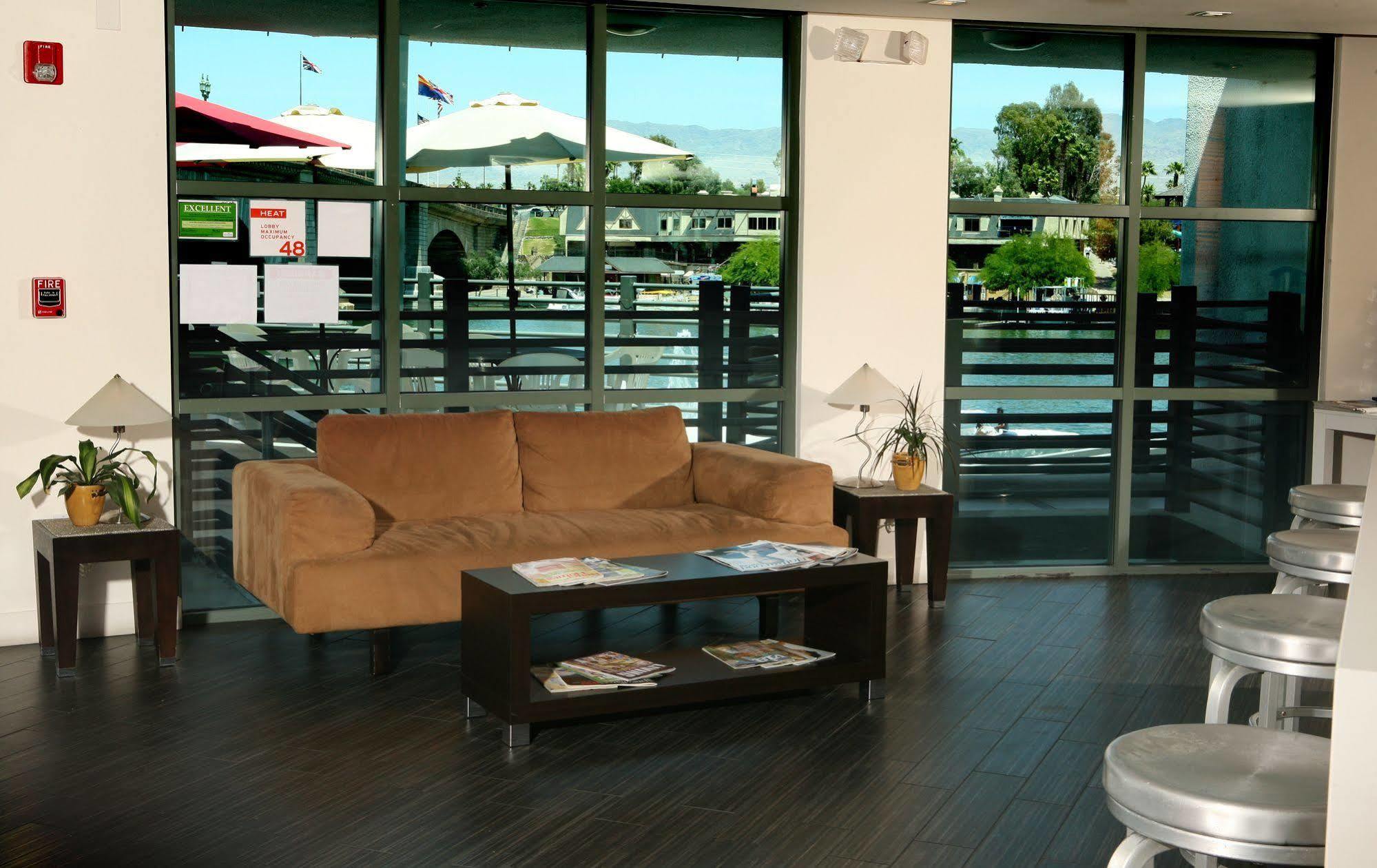 לייק הבאסו סיטי Heat Hotel מראה חיצוני תמונה